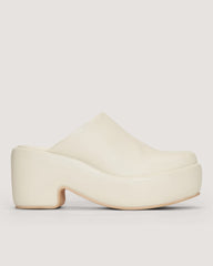 The Puffa Clog | Parchment