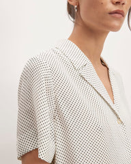 The Notch Shirt in Washable Silk | Bone / Black Polka Dot