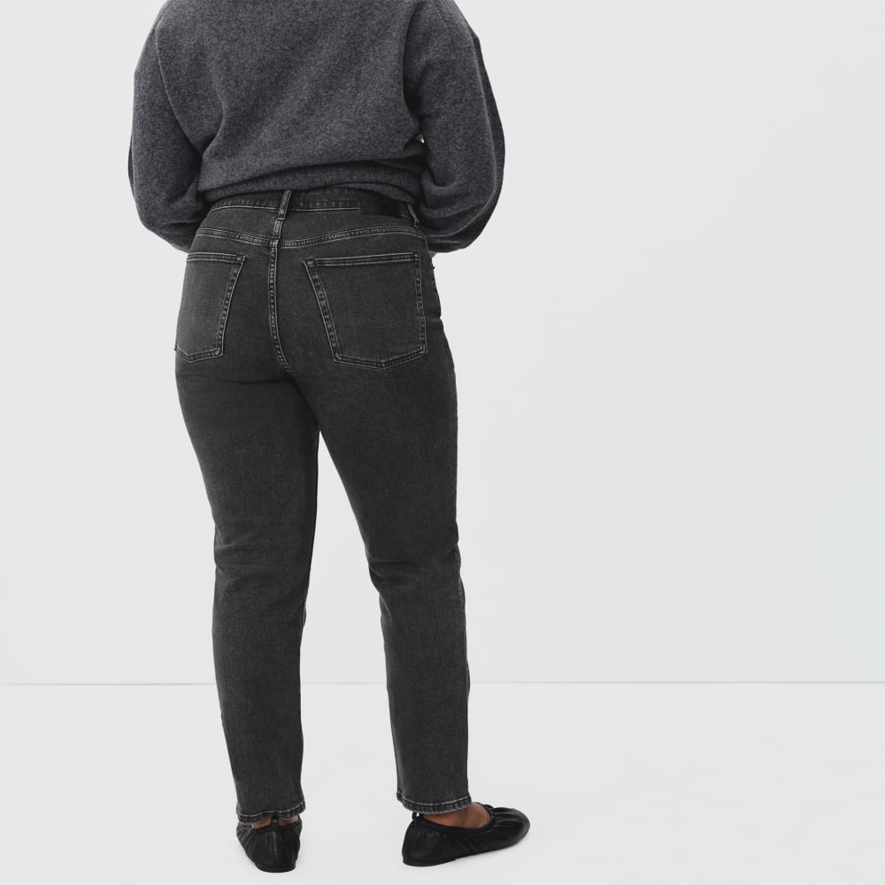 The Curvy Cheeky® Straight Jean | Washed Black | 28.5 Inseam
