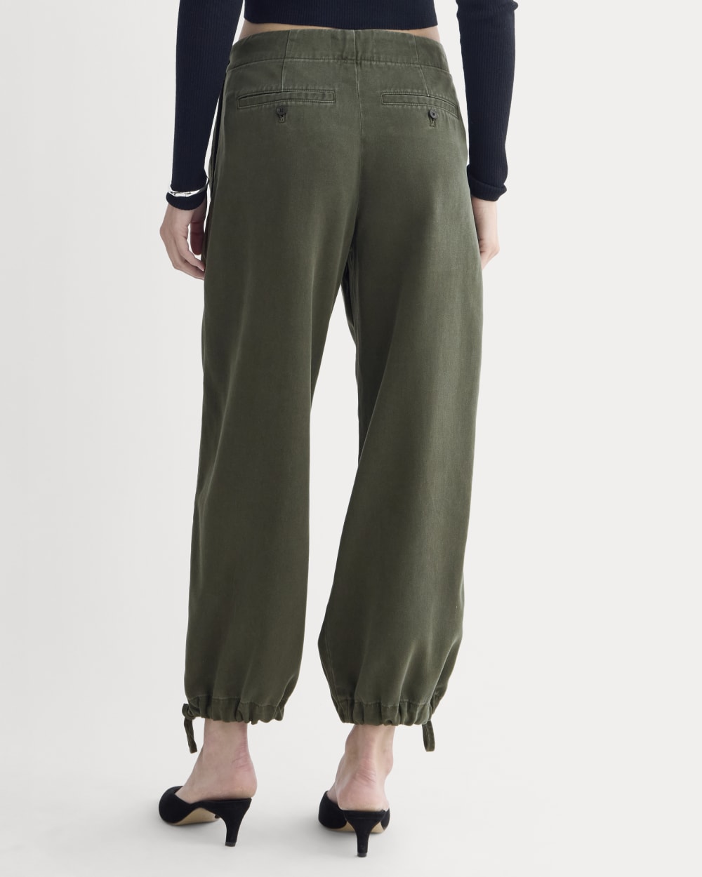 The Chino Jogger in Buttersoft | Dark Forest