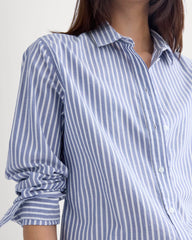 The Must-Have Shirt in Silky Cotton | Bone / Mazarine Blue